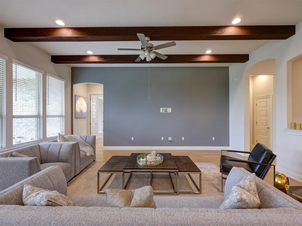 10300 Lavon Bend Austin TX 78717