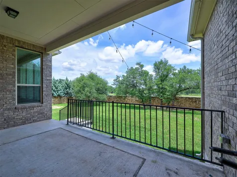 10300 Lavon Bend Austin TX 78717