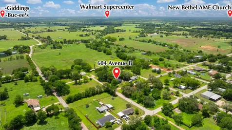 604 Avenue B Lexington TX 78947