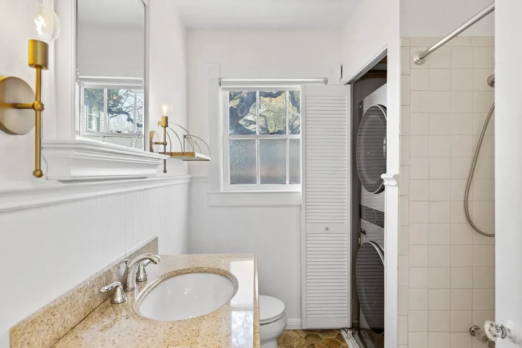 1318 Bonham Terrace Austin TX 78704