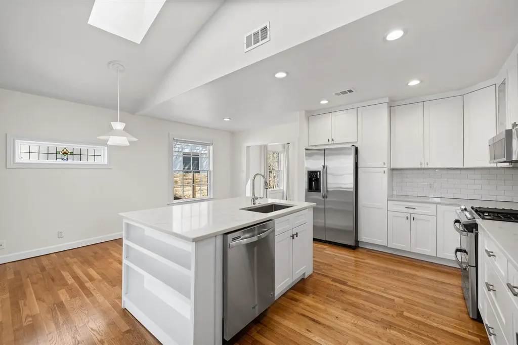 1318 Bonham Terrace Austin TX 78704
