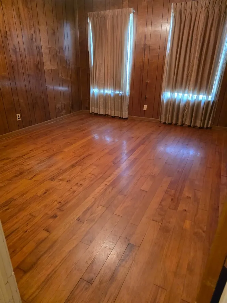 1028 Ellingson Lane Austin TX 78751