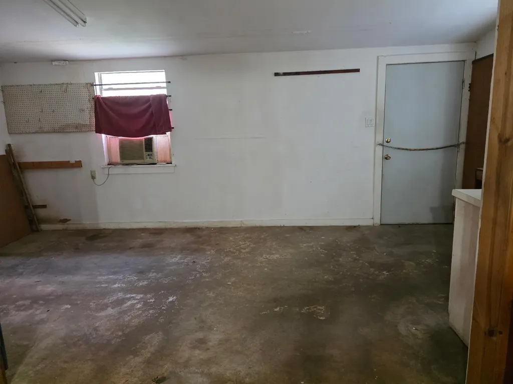 1028 Ellingson Lane Austin TX 78751