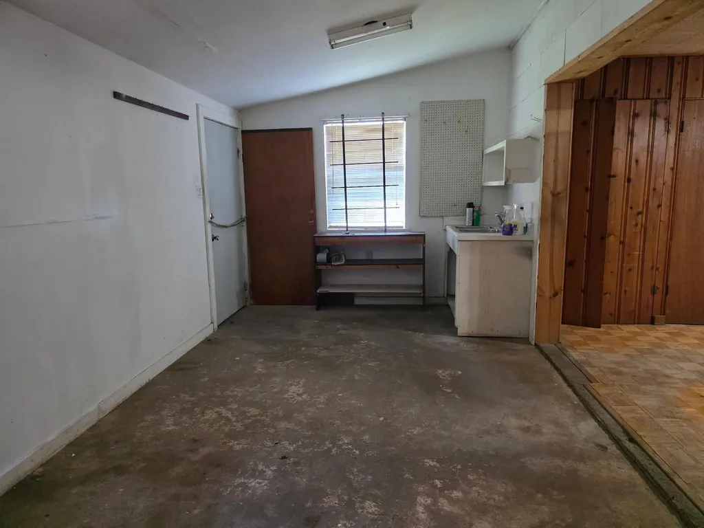 1028 Ellingson Lane Austin TX 78751