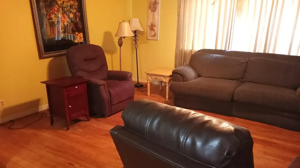 1028 Ellingson Lane Austin TX 78751