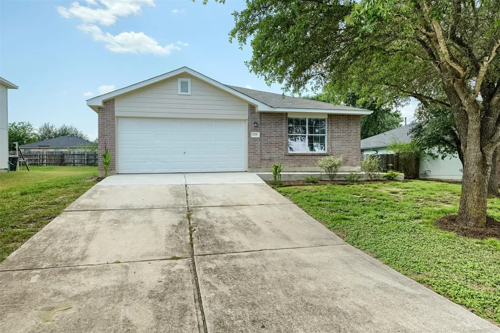 208 Buttercup Way Kyle TX 78640