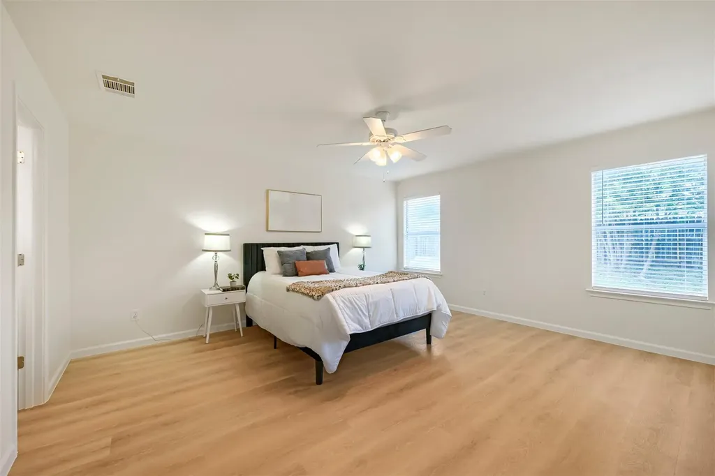 208 Buttercup Way Kyle TX 78640