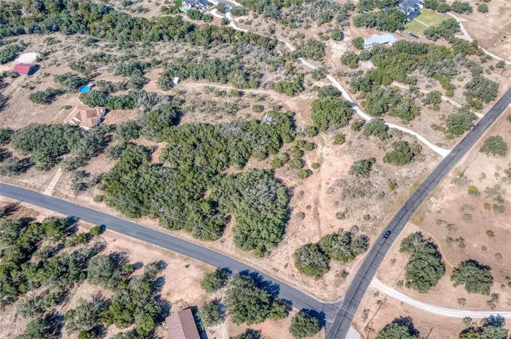 2600 Indian Divide Road Spicewood TX 78669