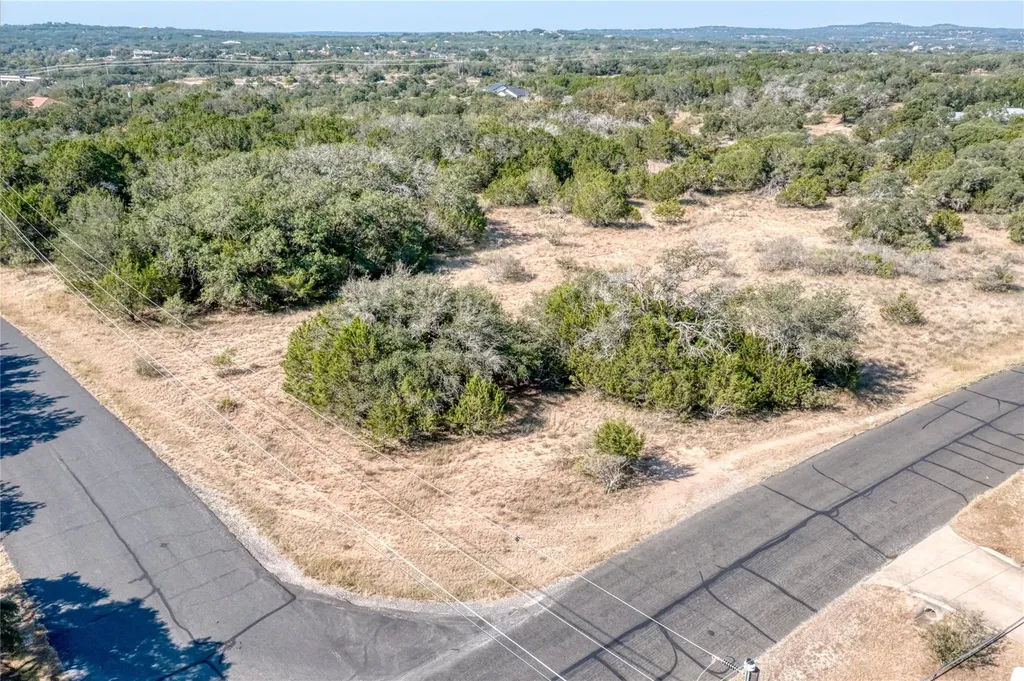 2600 Indian Divide Road Spicewood TX 78669