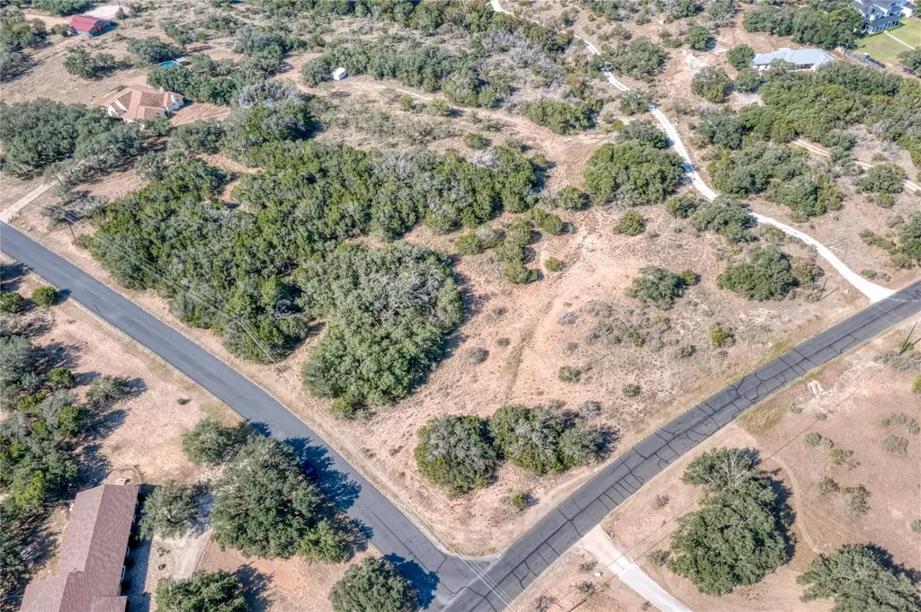2600 Indian Divide Road Spicewood TX 78669
