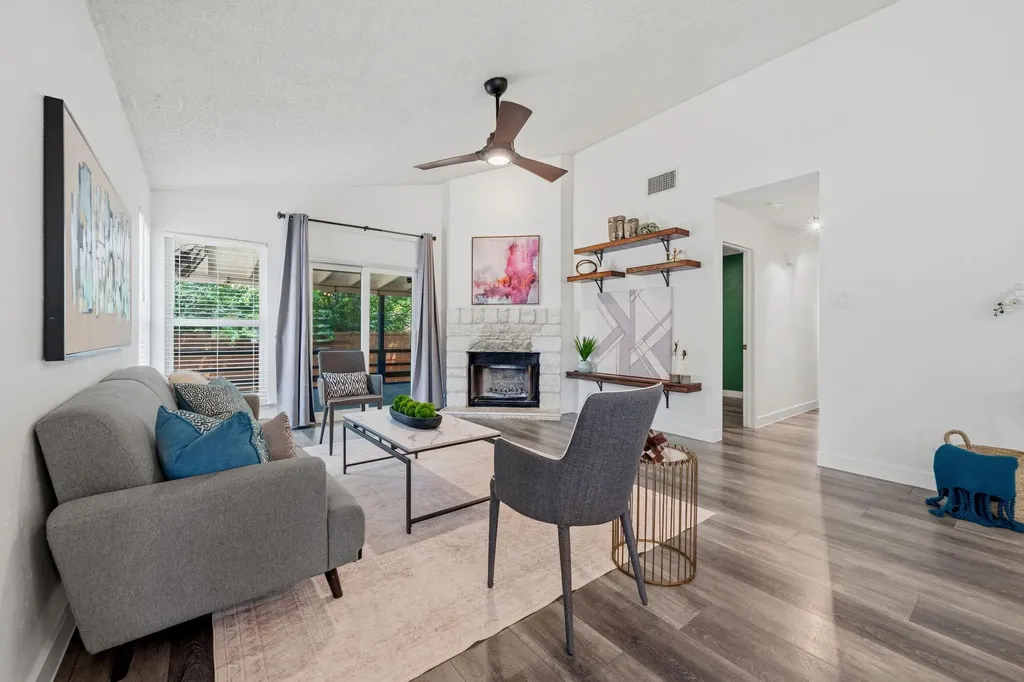 8519 Palace Parkway Austin TX 78748