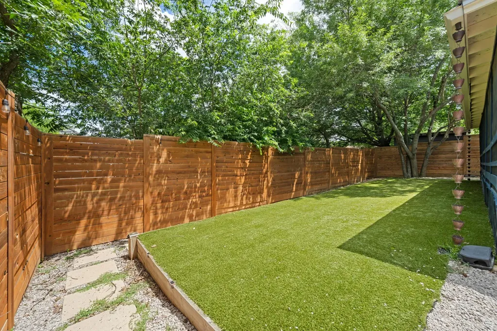 8519 Palace Parkway Austin TX 78748