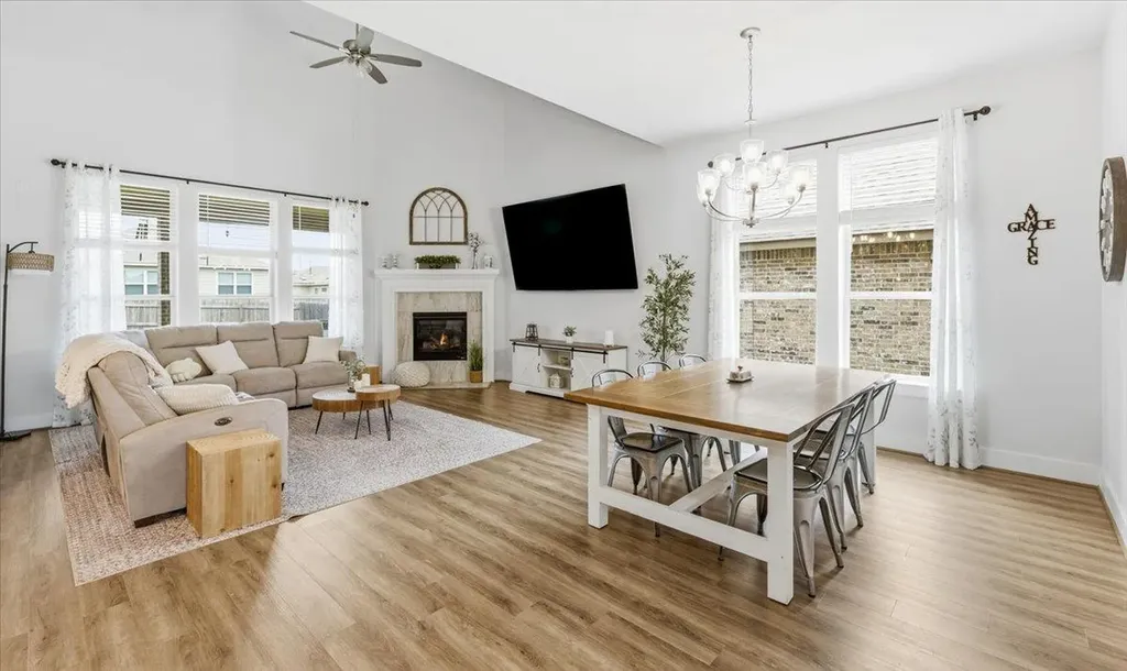 5861 Bianca Drive Round Rock TX 78665