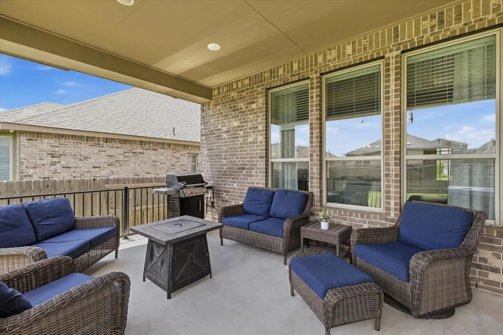 5861 Bianca Drive Round Rock TX 78665