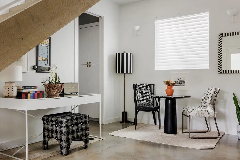 43 Lynn Street Austin TX 78702