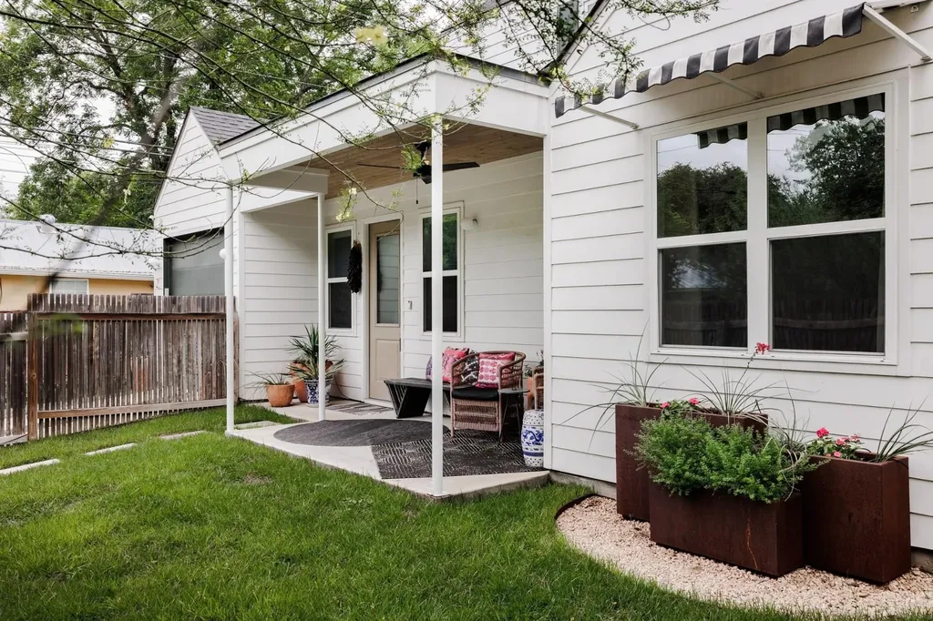 43 Lynn Street Austin TX 78702