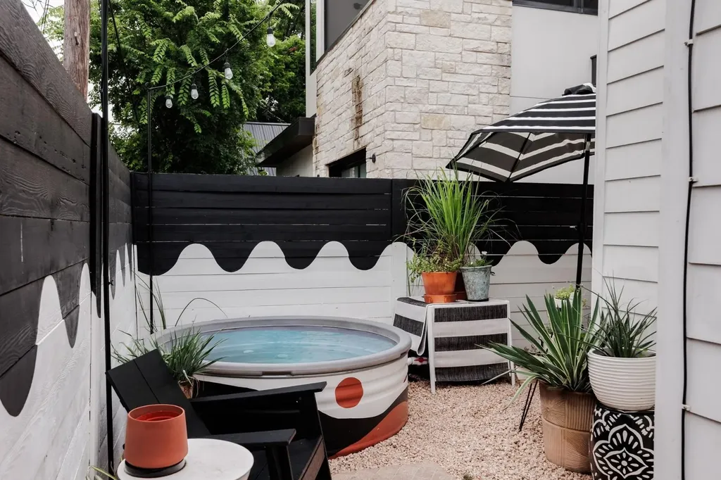 43 Lynn Street Austin TX 78702