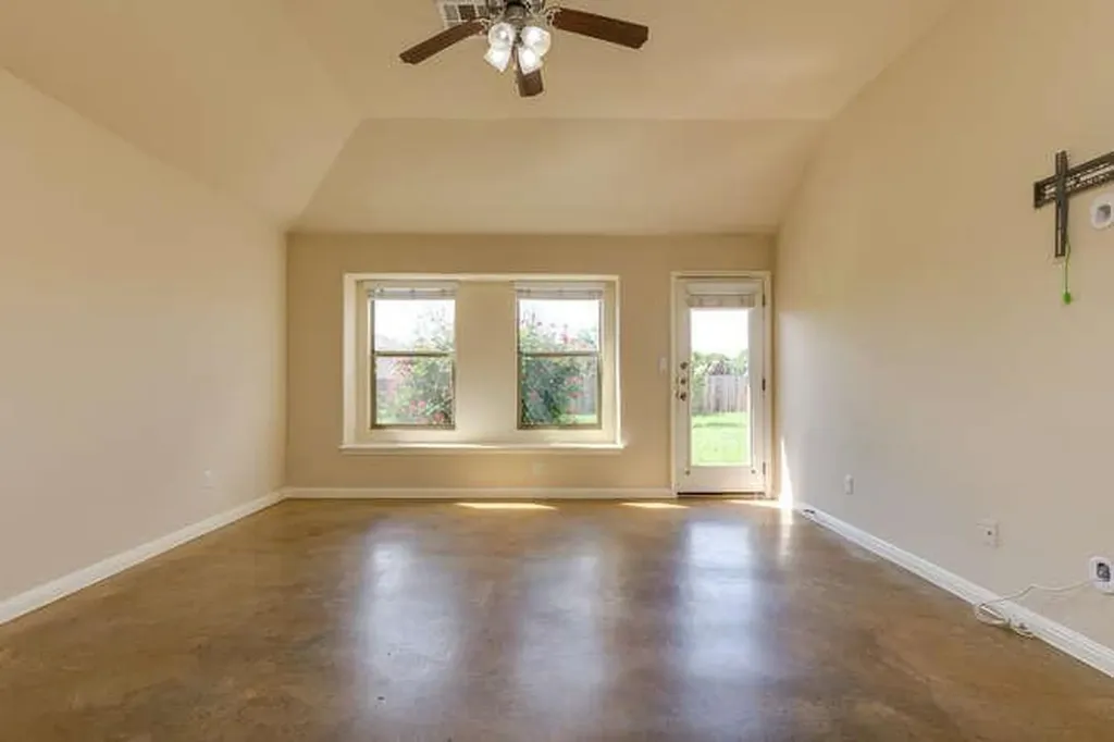 4504 Halliday Avenue Austin TX 78725