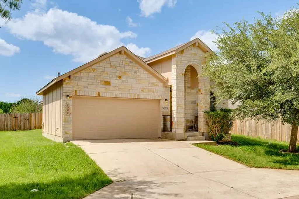 4504 Halliday Avenue Austin TX 78725