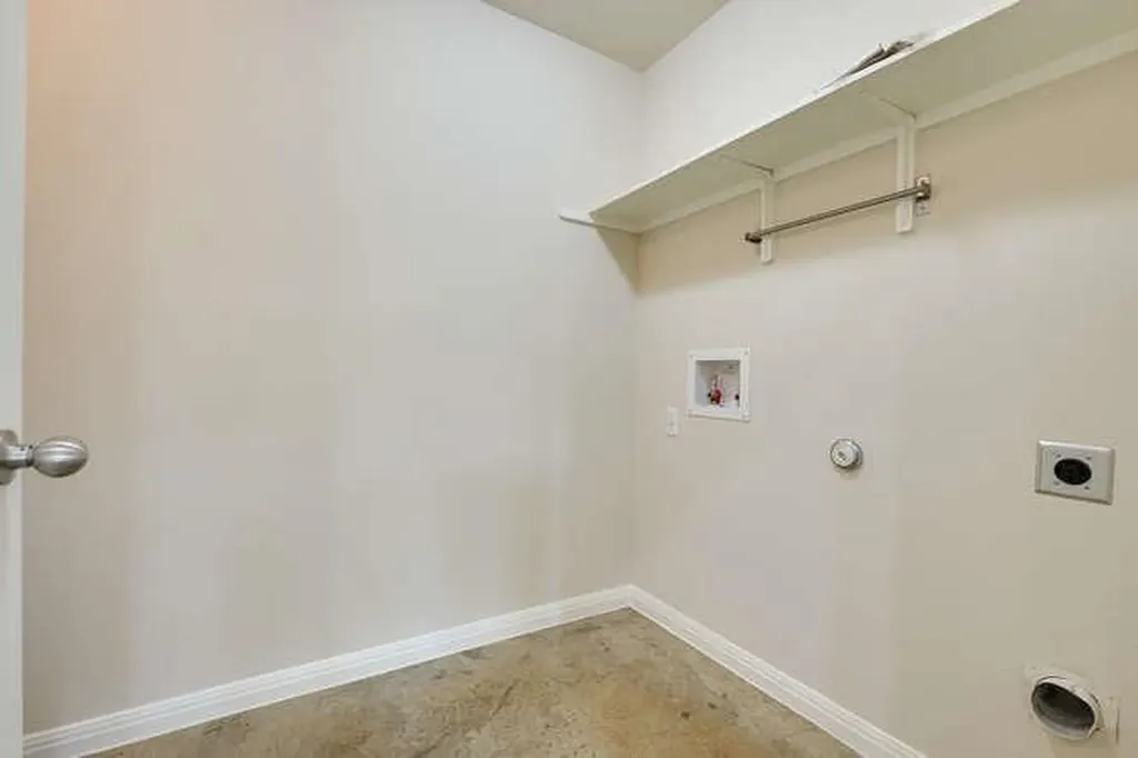4504 Halliday Avenue Austin TX 78725