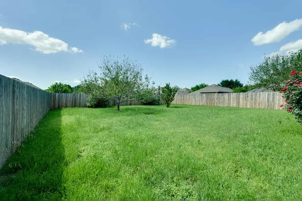 4504 Halliday Avenue Austin TX 78725