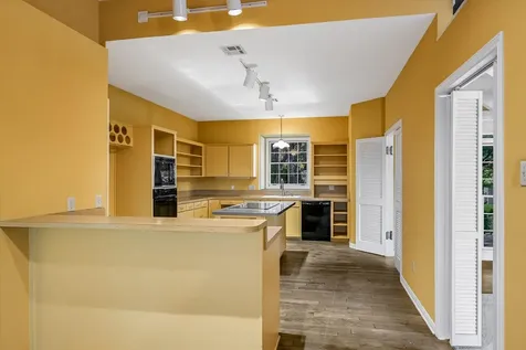 705 Windsong Trail West Lake Hills TX 78746