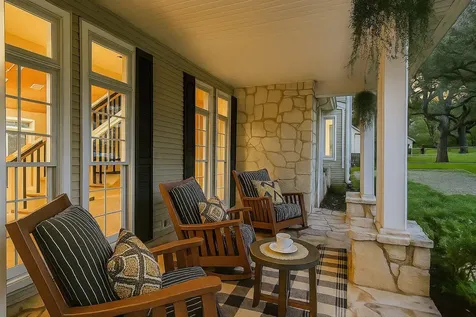 705 Windsong Trail West Lake Hills TX 78746