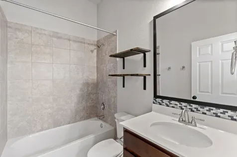 21824 Agarito Lane Spicewood TX 78669