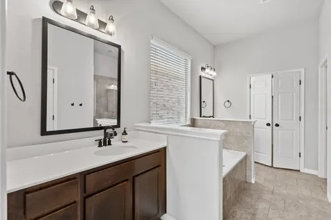 21824 Agarito Lane Spicewood TX 78669