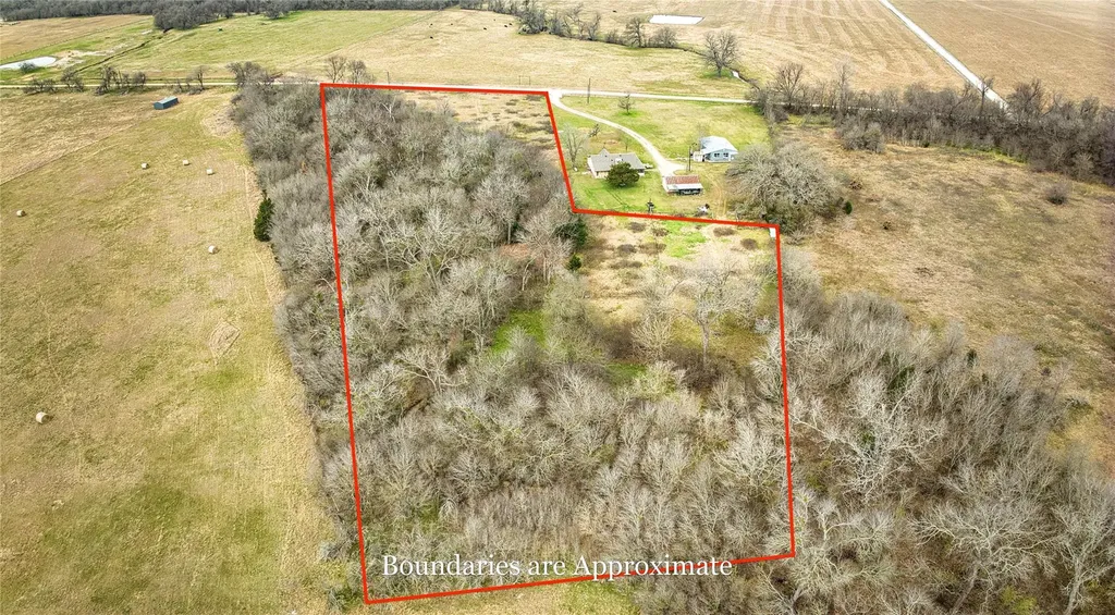 350 County Road 319 Rosebud TX 76570