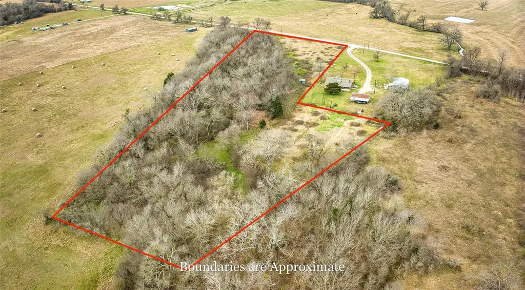 350 County Road 319 Rosebud TX 76570