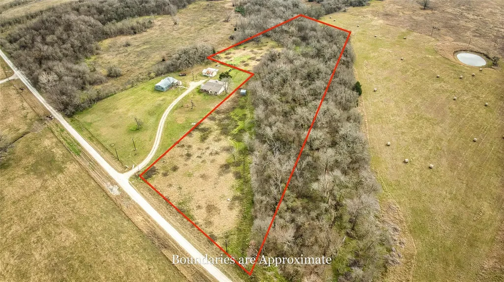 350 County Road 319 Rosebud TX 76570