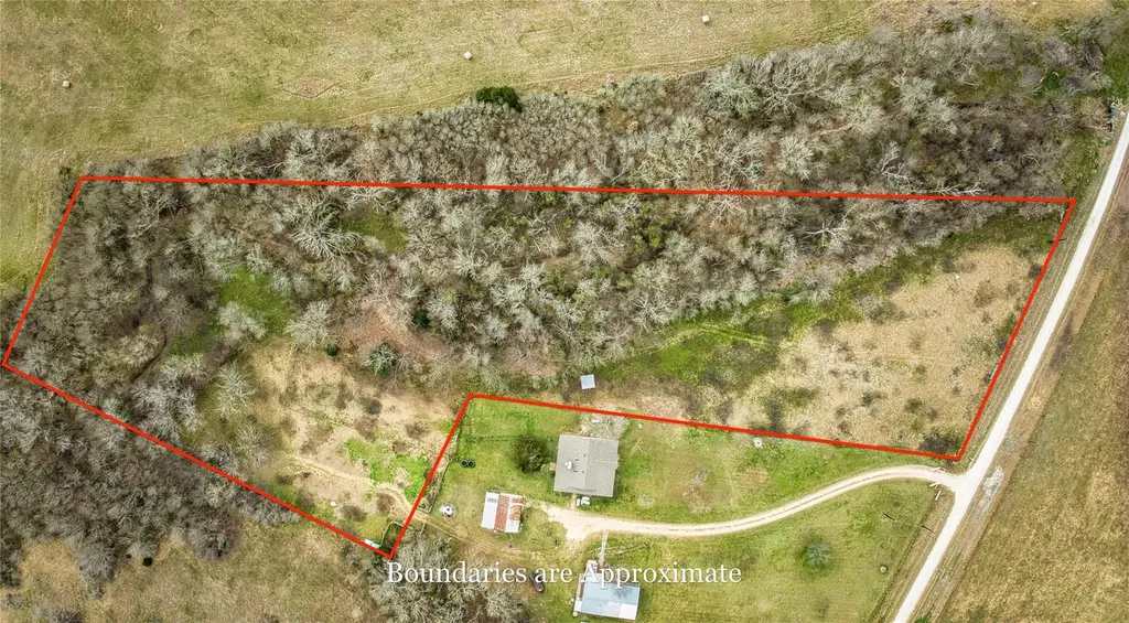 350 County Road 319 Rosebud TX 76570