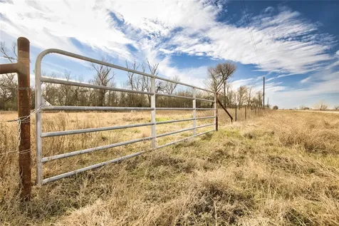 350 County Road 319 Rosebud TX 76570