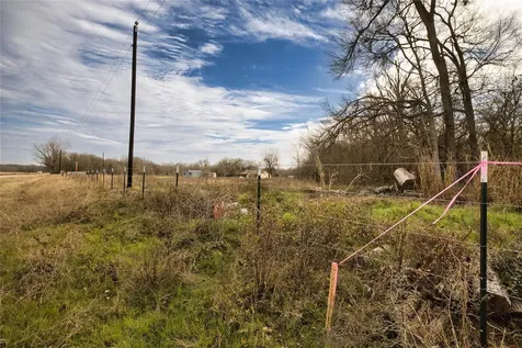 350 County Road 319 Rosebud TX 76570