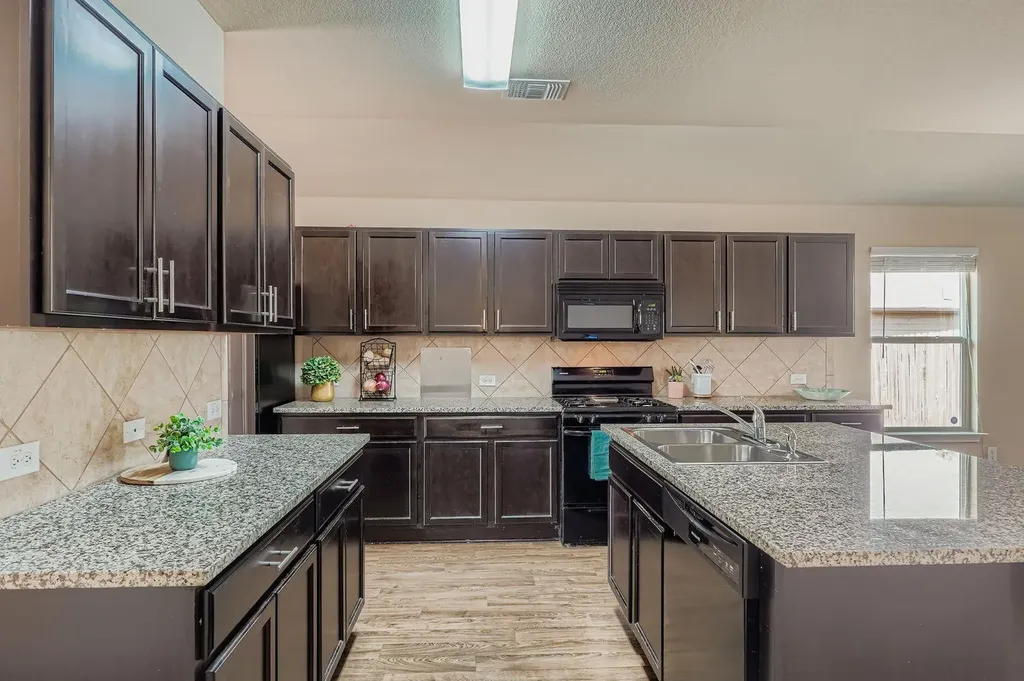 316 Unity Drive Kyle TX 78640