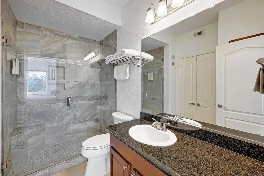 6000 Shepherd Mountain Cove Austin TX 78730