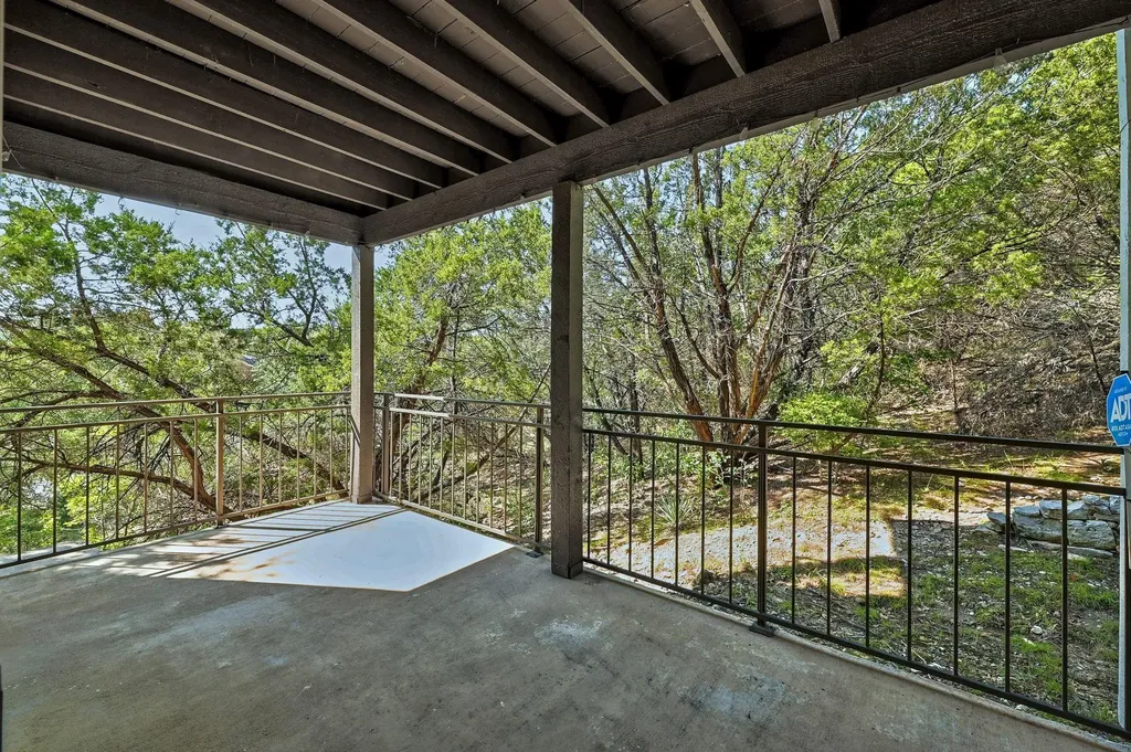 6000 Shepherd Mountain Cove Austin TX 78730