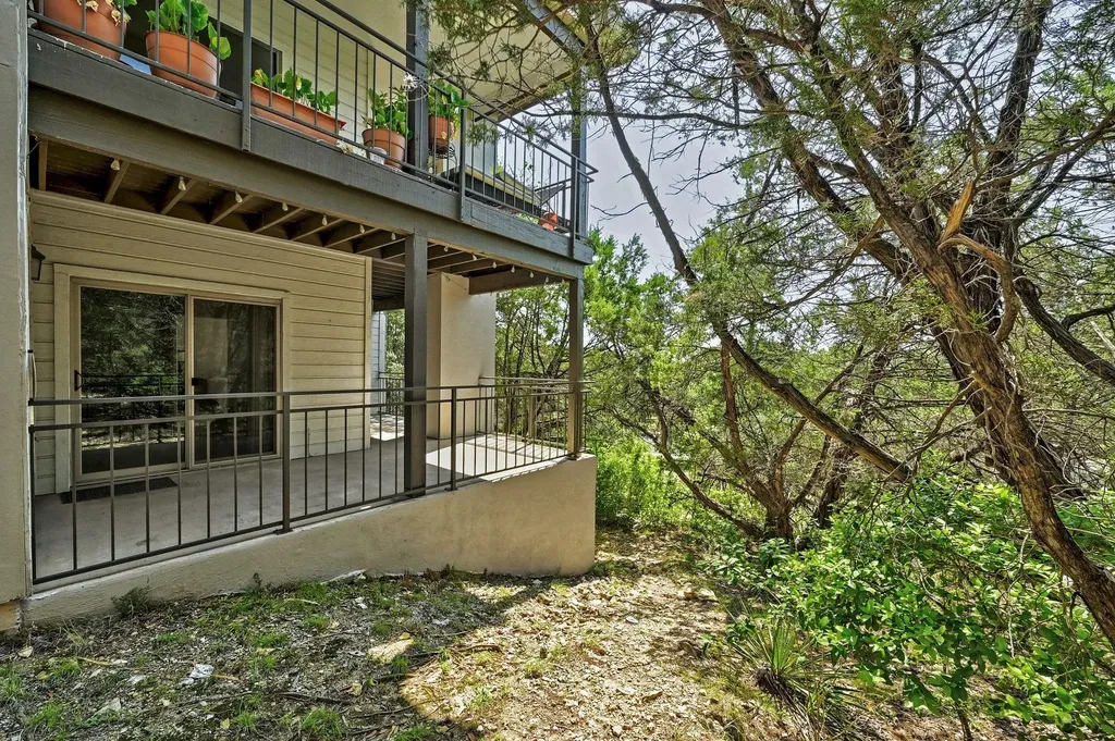 6000 Shepherd Mountain Cove Austin TX 78730