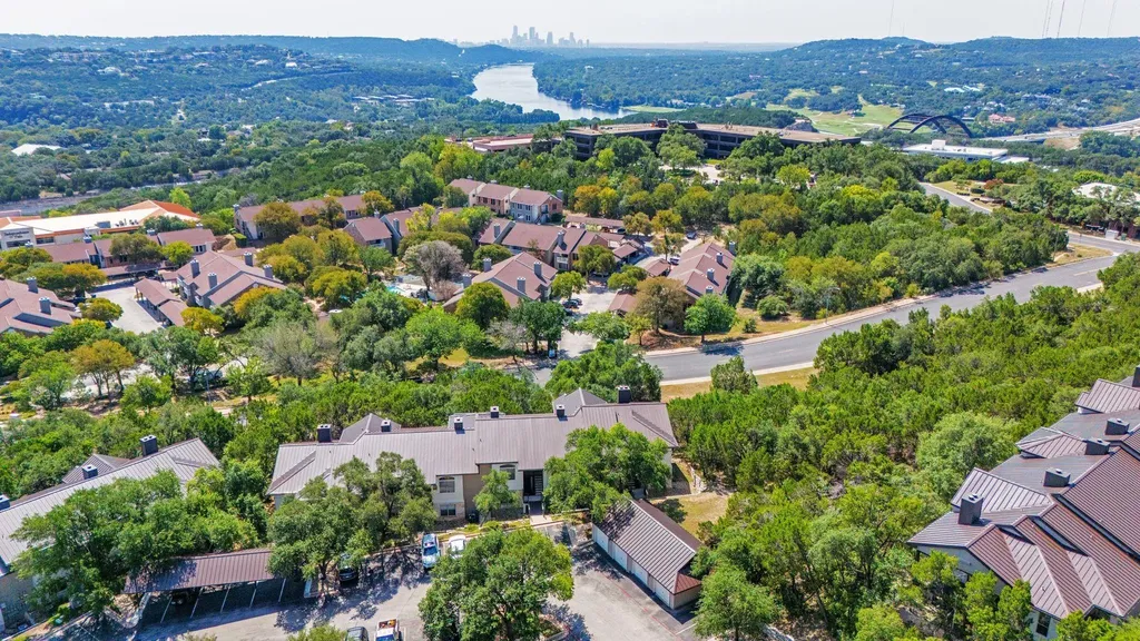 6000 Shepherd Mountain Cove Austin TX 78730