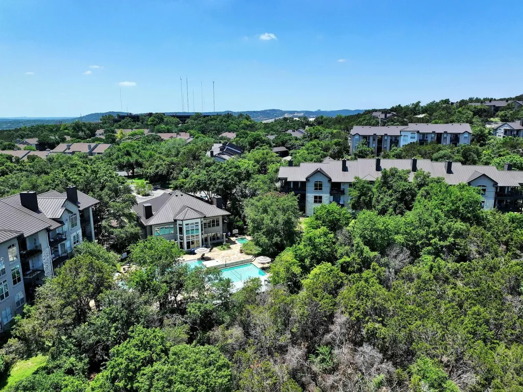 6000 Shepherd Mountain Cove Austin TX 78730