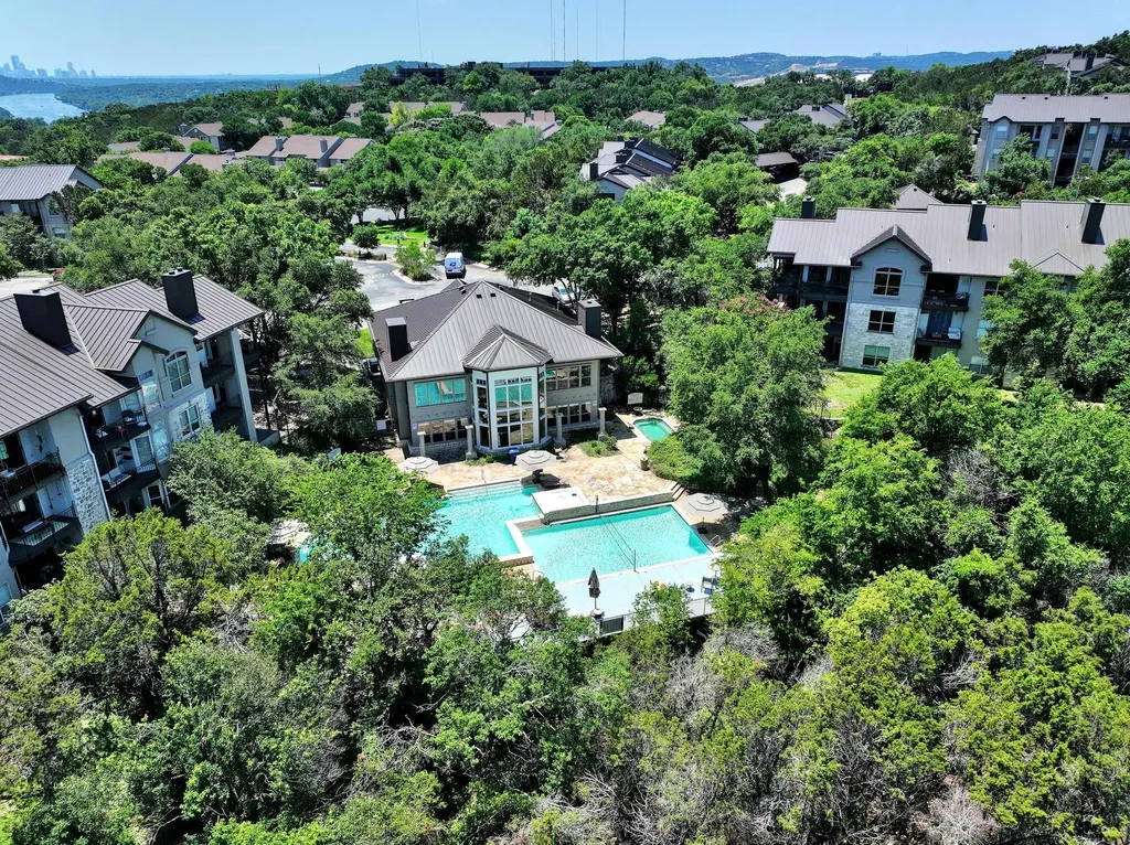 6000 Shepherd Mountain Cove Austin TX 78730