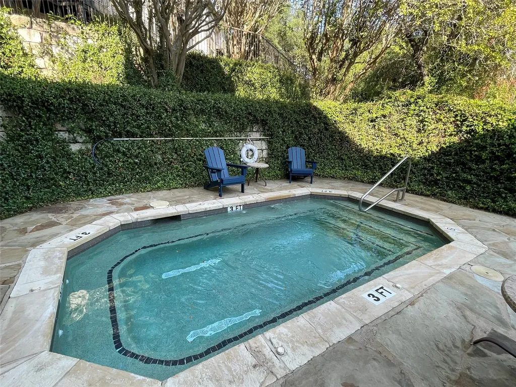 6000 Shepherd Mountain Cove Austin TX 78730