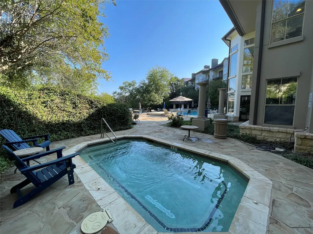 6000 Shepherd Mountain Cove Austin TX 78730
