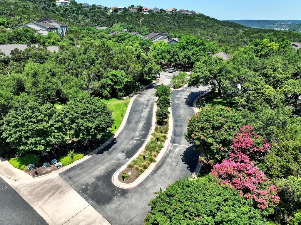 6000 Shepherd Mountain Cove Austin TX 78730