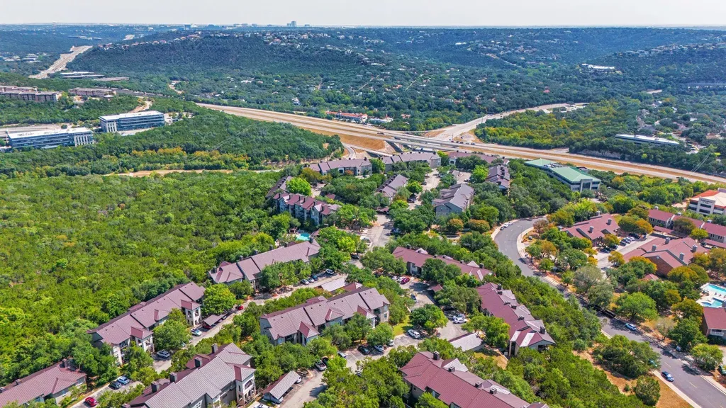 6000 Shepherd Mountain Cove Austin TX 78730