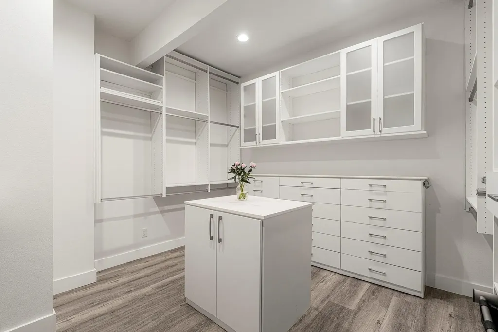 6103 Twin Ledge Drive Austin TX 78731