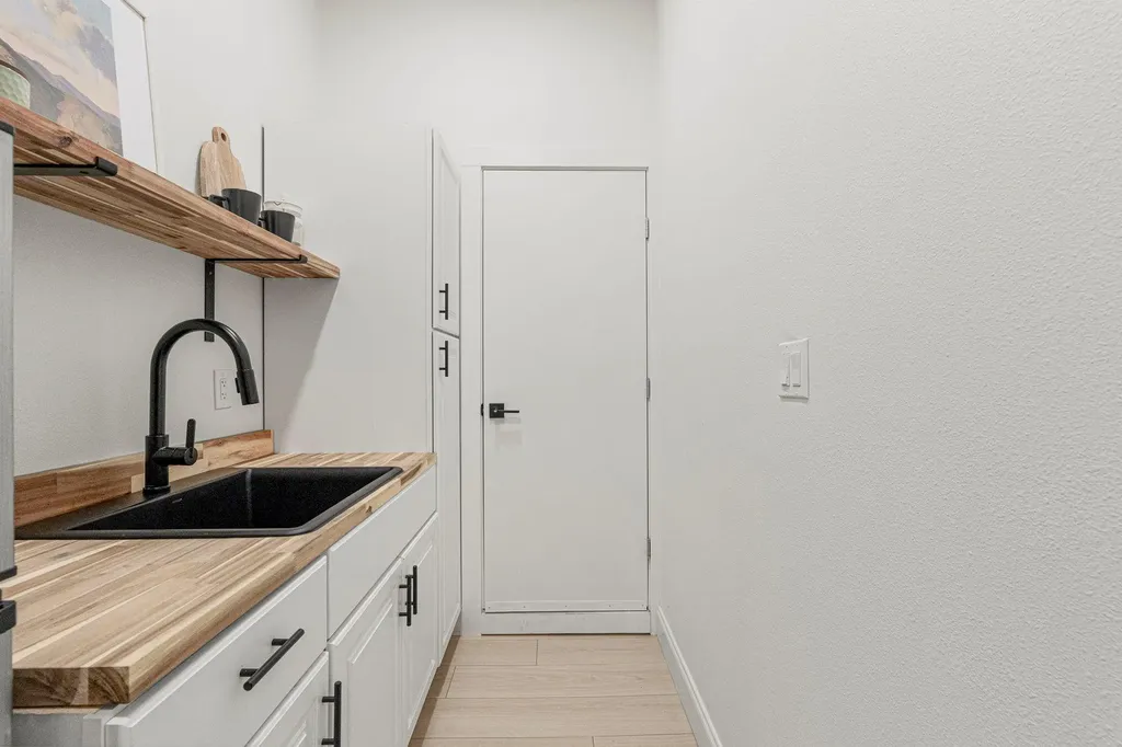 6103 Twin Ledge Drive Austin TX 78731