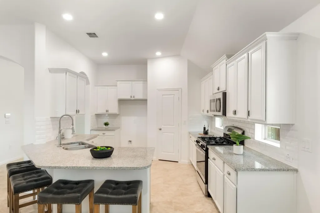 12204 Toluca Drive Austin TX 78748
