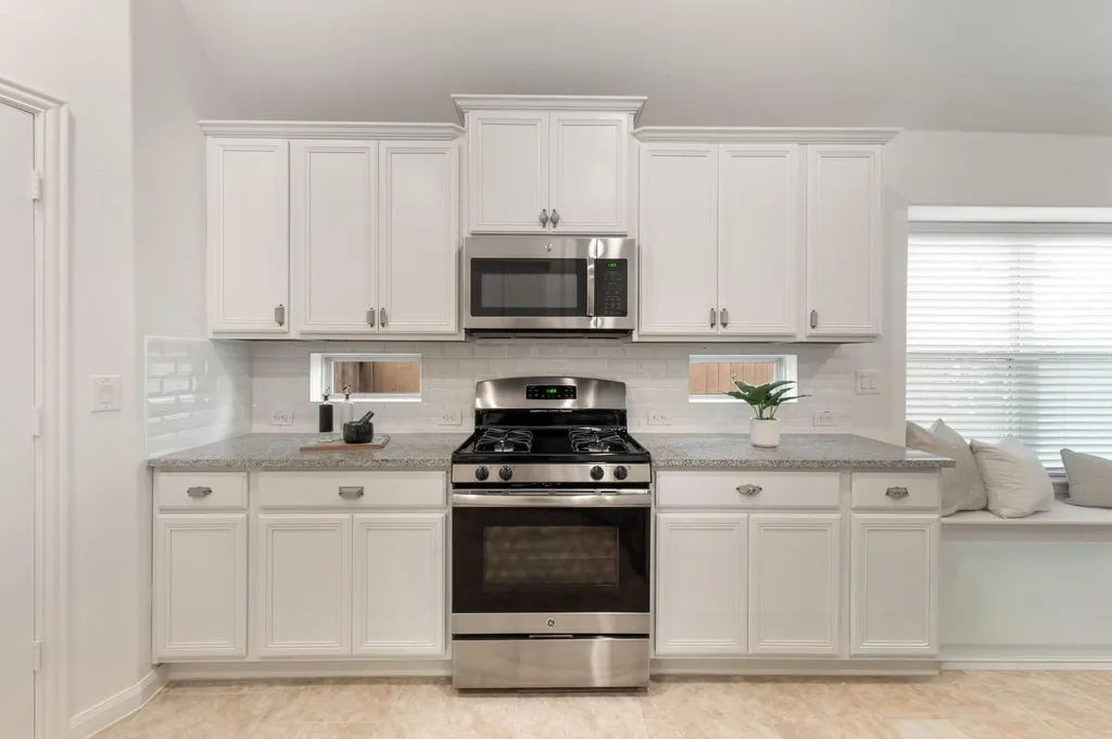 12204 Toluca Drive Austin TX 78748